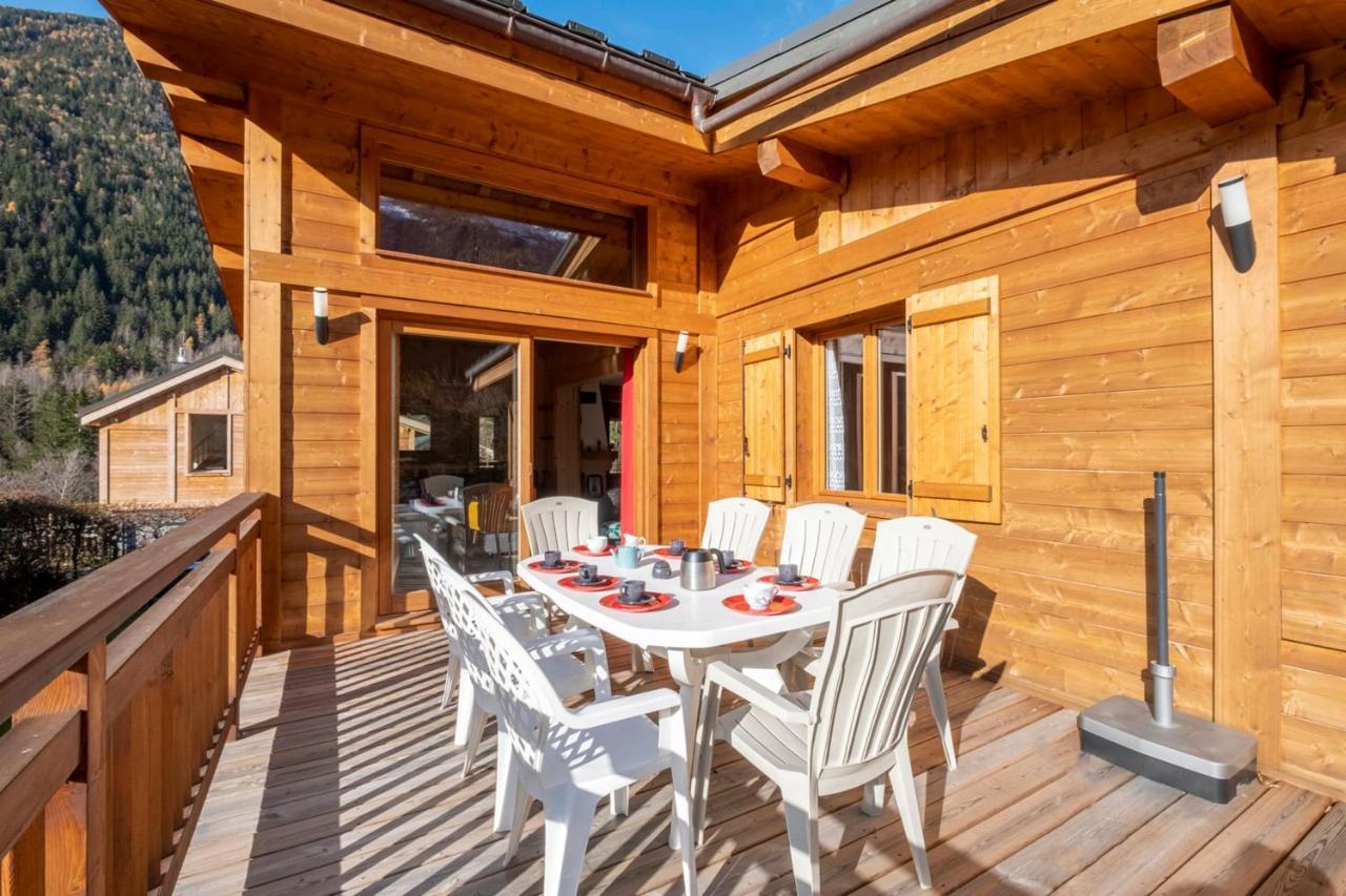 Family Cottage With Balcony In 霞慕尼 外观 照片